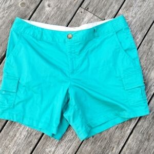 Women's Dockers Aquamarine Cargo Shorts. Size 14